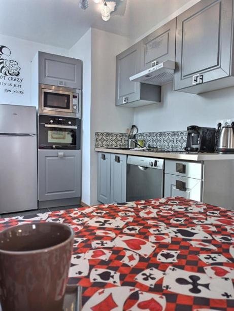 Les Suites Fenelon Le Cateau-Cambresis Exterior foto
